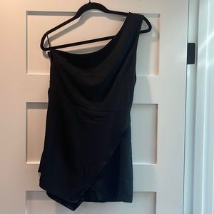 Superdown One Shoulder Romper, NWT